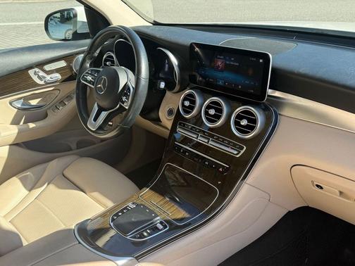 2020 Mercedes-Benz GLC 300 Base