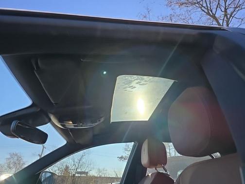 2022 Maserati Ghibli Modena Q4