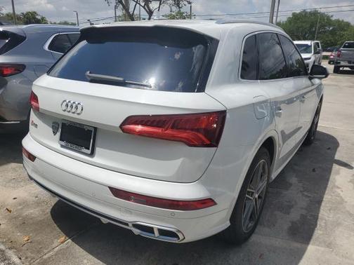 2019 Audi SQ5 3.0T Premium Plus