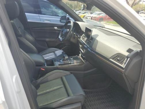2019 Audi SQ5 3.0T Premium Plus