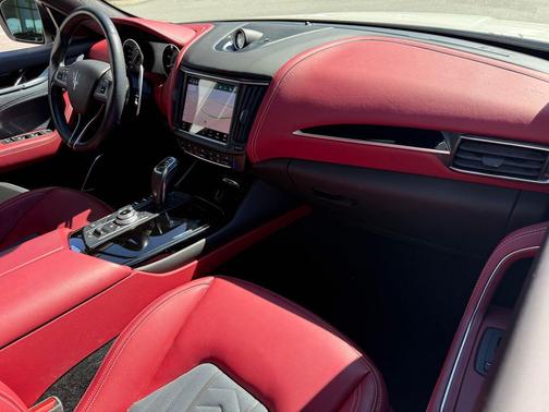2022 Maserati Levante GT