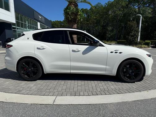 2022 Maserati Levante GT