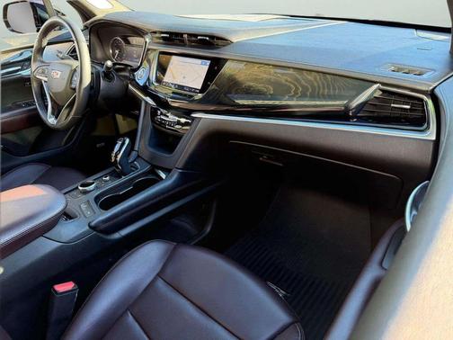 2022 Cadillac XT6 Premium Luxury AWD