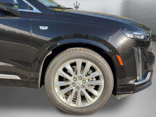 2022 Cadillac XT6 Premium Luxury AWD