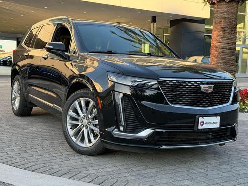 2022 Cadillac XT6 Premium Luxury AWD