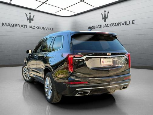 2022 Cadillac XT6 Premium Luxury AWD