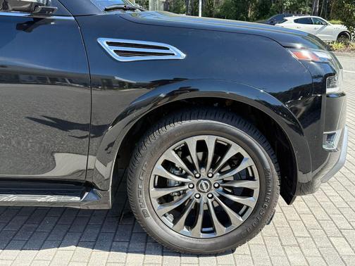 2024 Nissan Armada Platinum 2WD