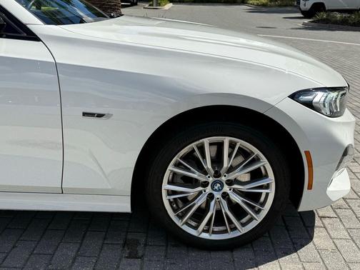 2023 BMW 330e Base