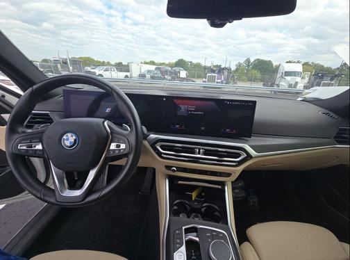 2023 BMW 330e Base