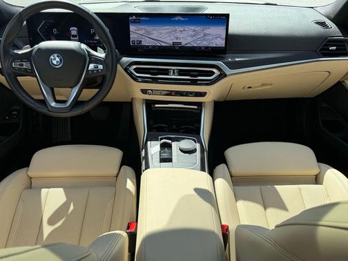 2023 BMW 330e Base