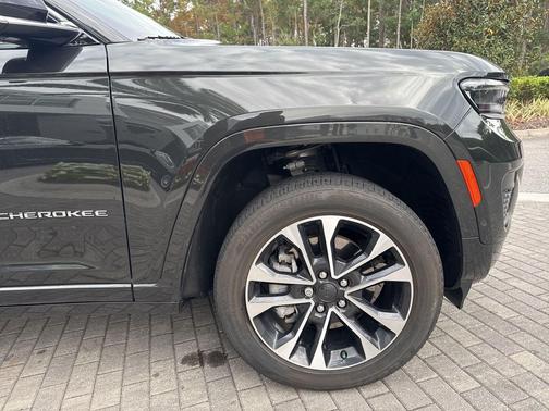 2023 Jeep Grand Cherokee L Overland