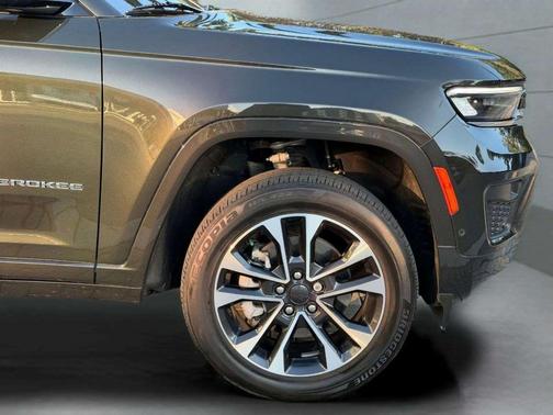 2023 Jeep Grand Cherokee L Overland
