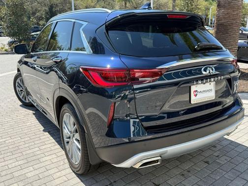2023 INFINITI QX50 LUXE