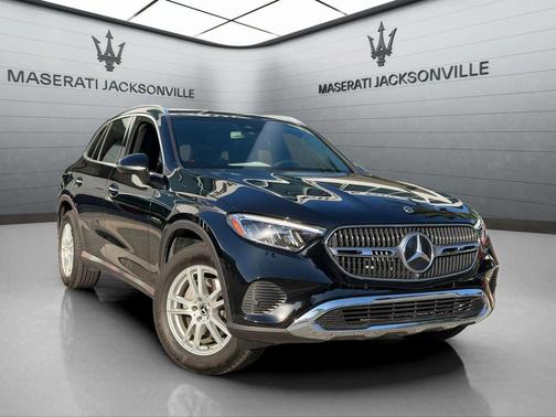 2025 Mercedes-Benz GLC 300 Base