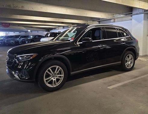 2025 Mercedes-Benz GLC 300 Base