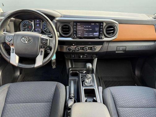 2020 Toyota Tacoma SR5