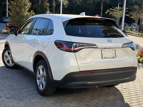 2024 Honda HR-V LX