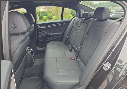 Dark Graphite Metallic 2023 BMW 530e Base