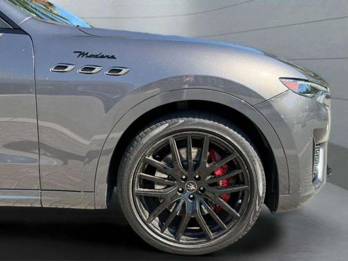 2023 Maserati Levante Modena