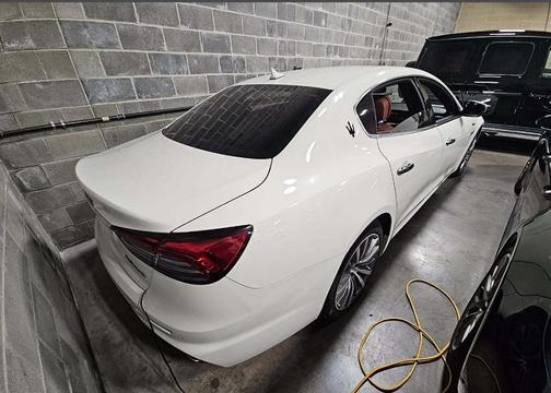 2022 Maserati Quattroporte Modena Q4