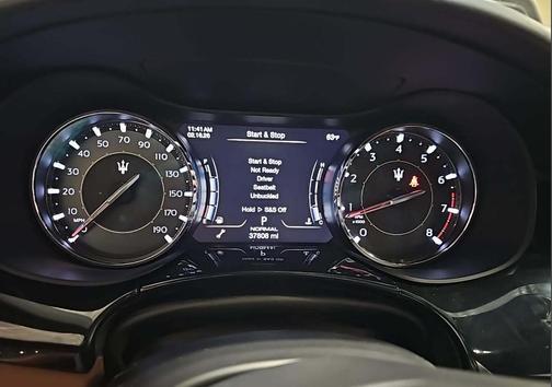 2022 Maserati Quattroporte Modena Q4