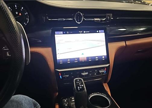 2022 Maserati Quattroporte Modena Q4