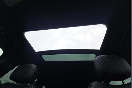Santorini Black Metallic 2024 Land Rover Range Rover Sport SE