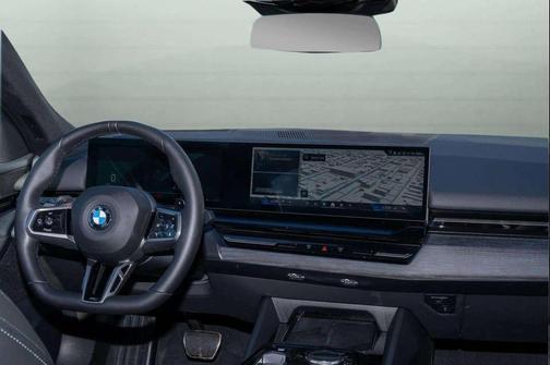 Brooklyn Grey Metallic 2025 BMW 530 530i