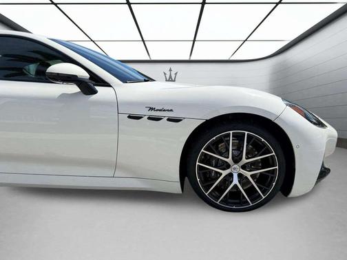 2024 Maserati GranTurismo Modena