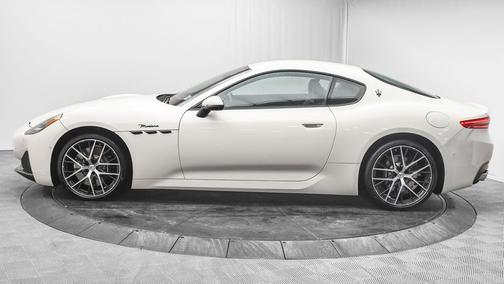 2024 Maserati GranTurismo Modena