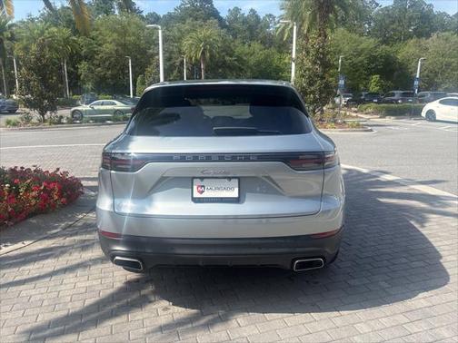 2021 Porsche Cayenne Base