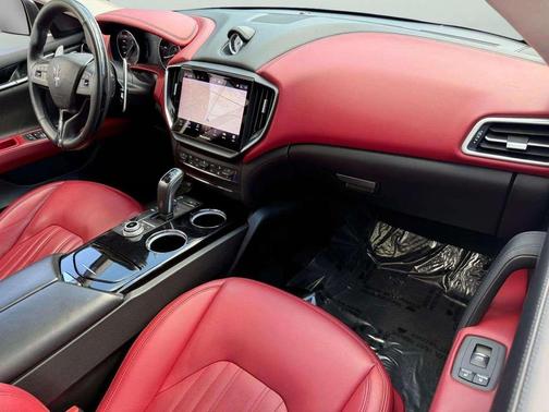 2021 Maserati Ghibli S Q4 GranLusso