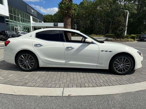 2021 Maserati Ghibli S Q4 GranLusso