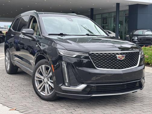 2023 Cadillac XT6 Premium Luxury FWD