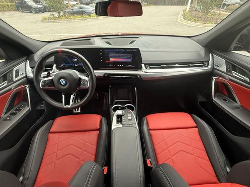 2025 BMW X2 M35i