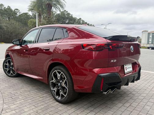 2025 BMW X2 M35i