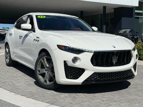 2022 Maserati Levante Modena