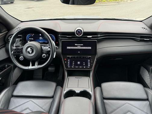 2023 Maserati Grecale Trofeo