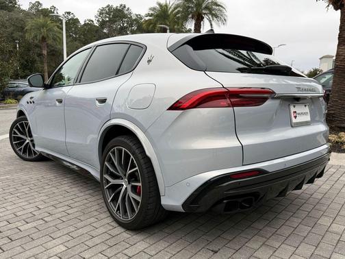 2023 Maserati Grecale Trofeo