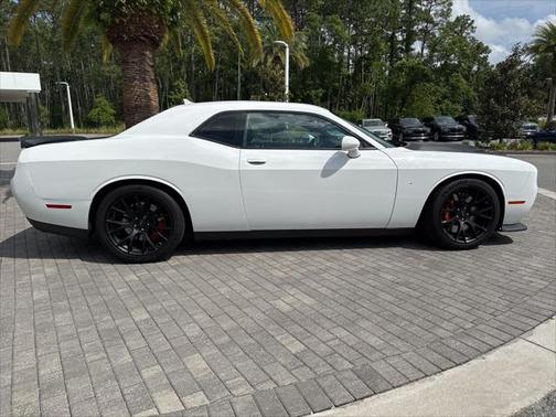 2016 Dodge Challenger SRT Hellcat