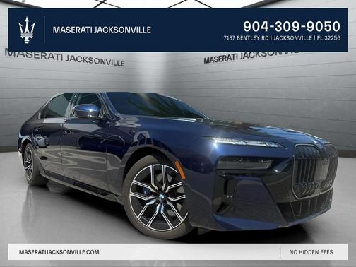 Tanzanite Blue II Metallic 2025 BMW 760 xDrive