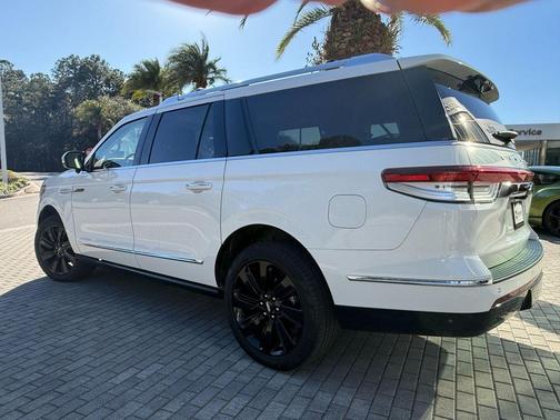 2024 Lincoln Navigator Reserve