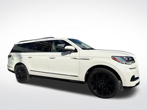 2024 Lincoln Navigator Reserve