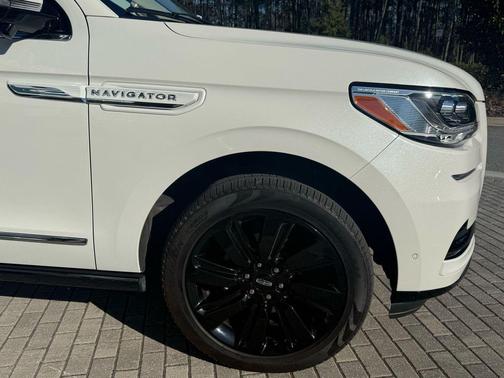 2024 Lincoln Navigator Reserve