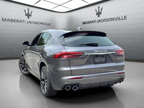 2025 Maserati Grecale 