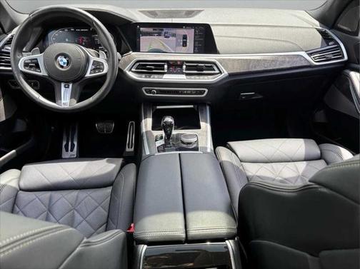 2023 BMW X5 M50i