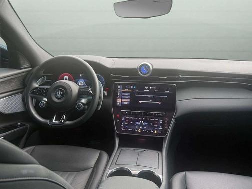 Nero Tempesta Metallic 2023 Maserati Grecale Modena