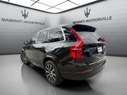 Onyx Black Metallic 2023 Volvo XC90 B5 Core