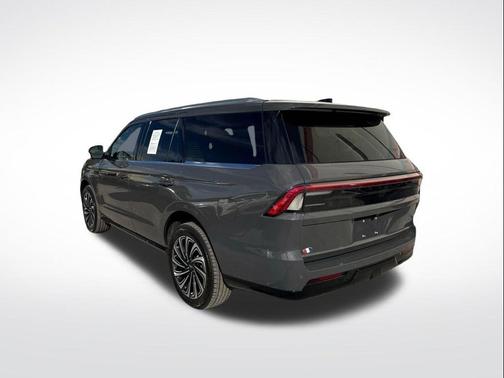 2025 Lincoln Navigator Black Label