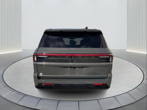 2025 Lincoln Navigator Black Label